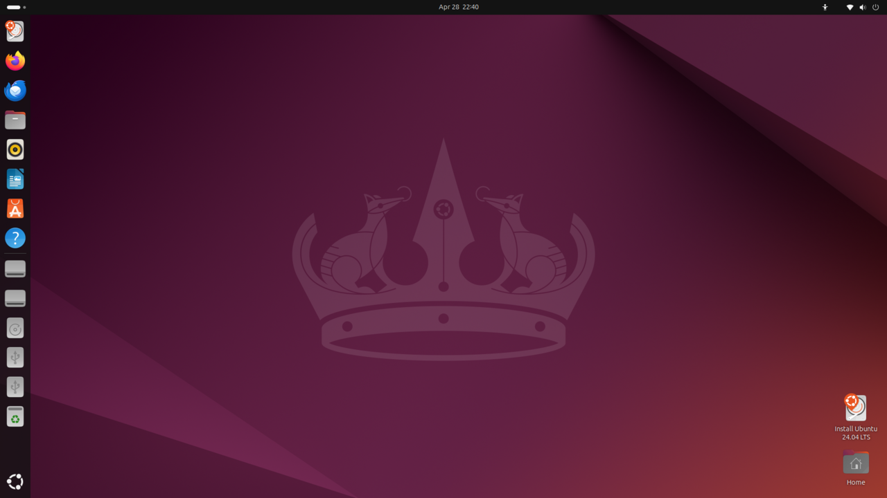 Ubuntu 24.04 LTS default desktop (public screenshot from Wikimedia Commons)